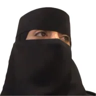 عائشة ال هاشم